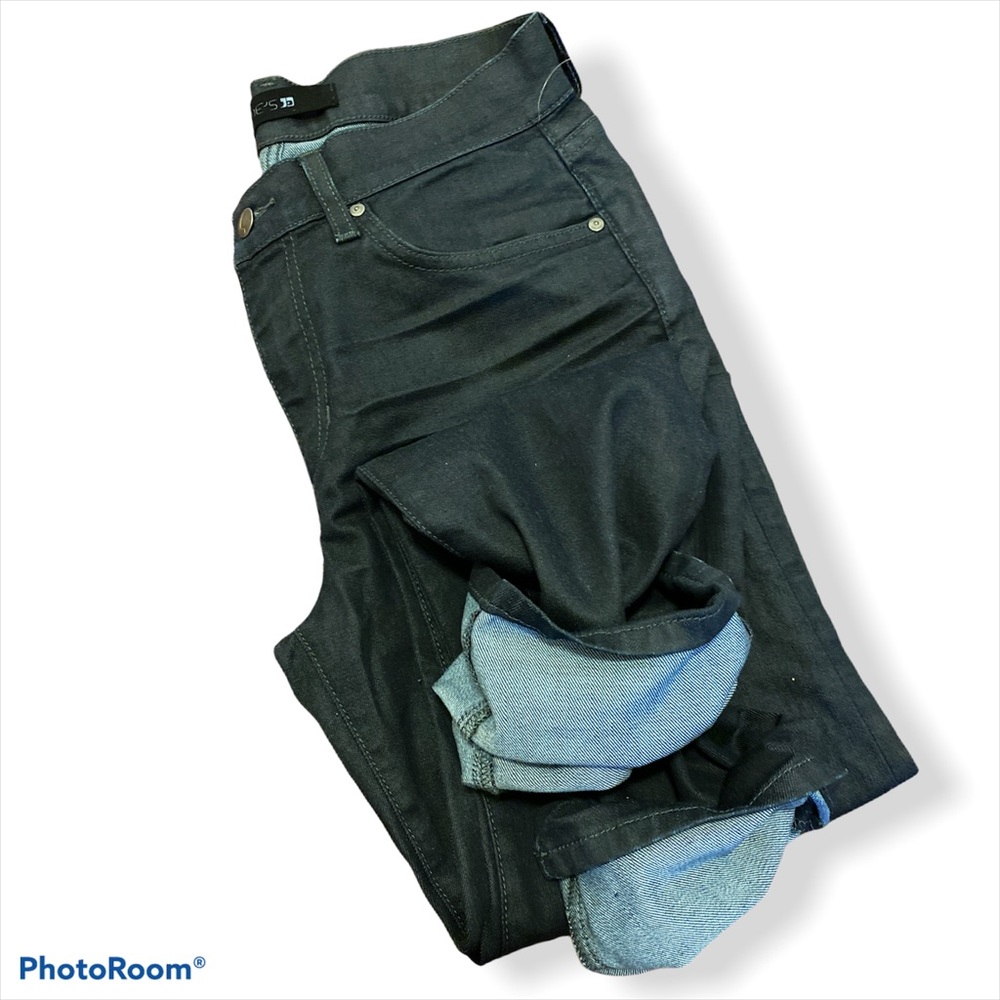 Joe’s Jeans | Brixton Straight + Narrow | Thomas